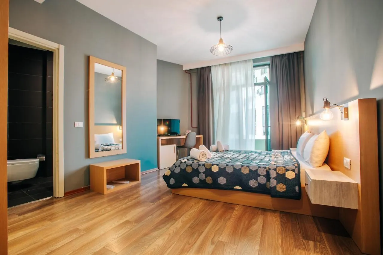 Arc Hotel Tirana Yzberish
