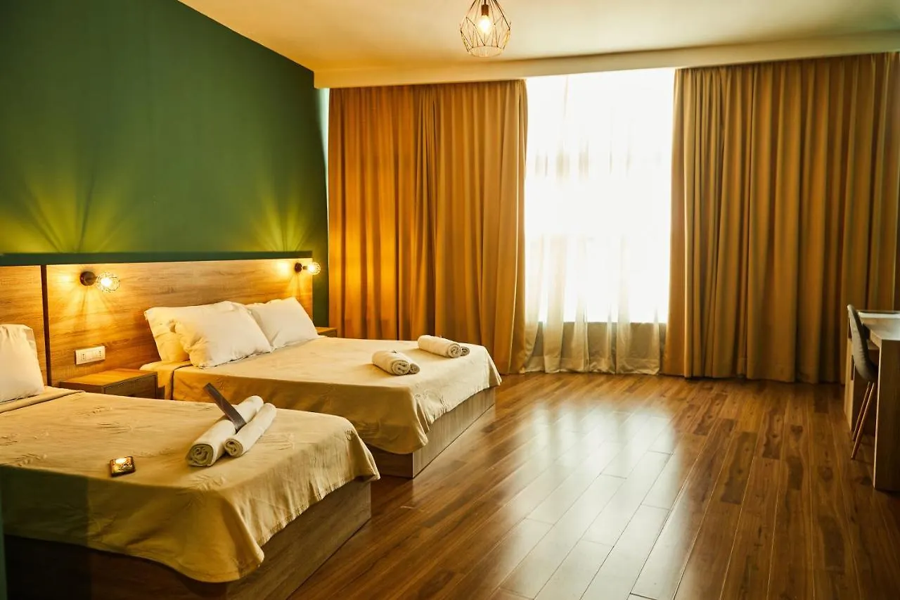 Arc Hotel Tirana Yzberish